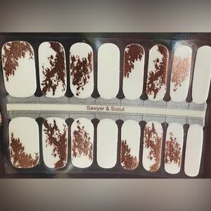 NEW Sawyer & Scout Nail Strips